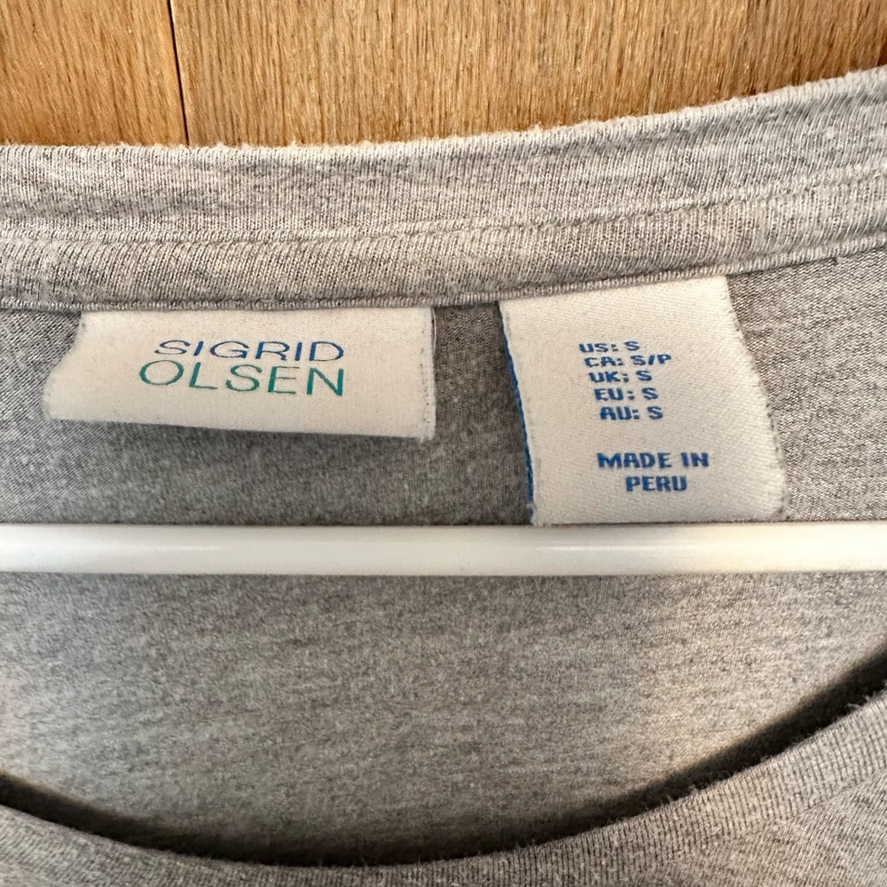Women’s basic shirt - Picture 3 of 3